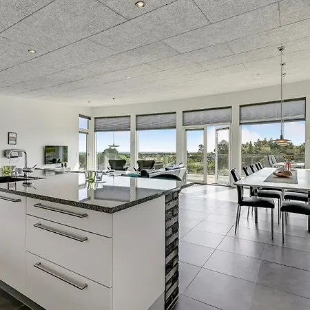 4 Bedroom In Prázdninový dům *