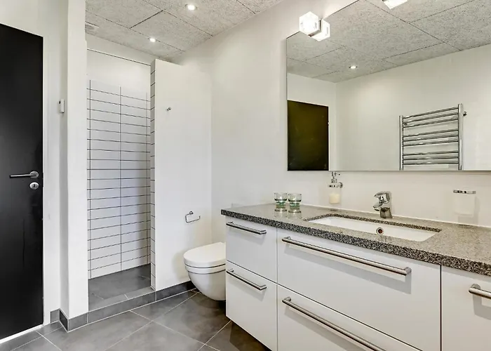 4 Bedroom In