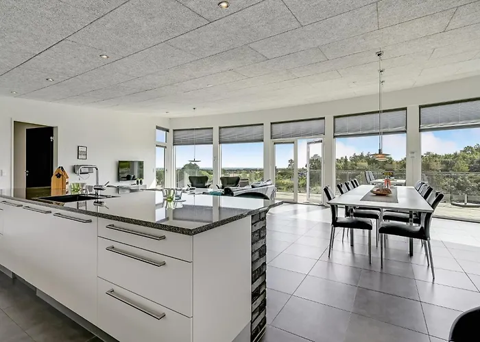 4 Bedroom In Hébergement de vacances *
